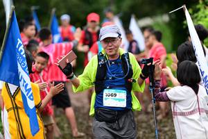 BIB: 1069
                            <button type="button" onclick="openModal(13363515)" class="btn btn-primary btn-sm float-right btn-popup" data-toggle="modal" data-target=".modal-high-quality">
                        <i class="fas fa-shopping-cart"></i> Add to Cart
                    </button>
                                            <button type="button" onclick="isThisMe(13363515, true)" class="btn btn-success btn-sm float-right btn-popup btn-isme hidden" data-toggle="tooltip" data-placement="bottom" title="นี่คือรูปของคุณใช่ไหม คลิกที่นี่เพื่อเอาเข้าอัลบั้ม">
                        <i class="fas fa-plus"></i> Add to album
                    </button>
                    <button type="button" onclick="isThisMe(13363515, false)" class="btn btn-warning btn-sm float-right btn-popup btn-isnotme hidden">
                        <i class="fas fa-ban"></i> Remove from album
                    </button>