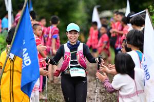 BIB: 1038
                            <button type="button" onclick="openModal(13365260)" class="btn btn-primary btn-sm float-right btn-popup" data-toggle="modal" data-target=".modal-high-quality">
                        <i class="fas fa-shopping-cart"></i> Add to Cart
                    </button>
                                            <button type="button" onclick="isThisMe(13365260, true)" class="btn btn-success btn-sm float-right btn-popup btn-isme hidden" data-toggle="tooltip" data-placement="bottom" title="นี่คือรูปของคุณใช่ไหม คลิกที่นี่เพื่อเอาเข้าอัลบั้ม">
                        <i class="fas fa-plus"></i> Add to album
                    </button>
                    <button type="button" onclick="isThisMe(13365260, false)" class="btn btn-warning btn-sm float-right btn-popup btn-isnotme hidden">
                        <i class="fas fa-ban"></i> Remove from album
                    </button>