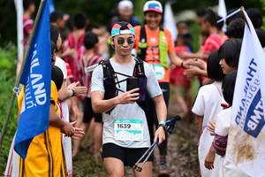 BIB: 1639
                            <button type="button" onclick="openModal(13365082)" class="btn btn-primary btn-sm float-right btn-popup" data-toggle="modal" data-target=".modal-high-quality">
                        <i class="fas fa-shopping-cart"></i> Add to Cart
                    </button>
                                            <button type="button" onclick="isThisMe(13365082, true)" class="btn btn-success btn-sm float-right btn-popup btn-isme hidden" data-toggle="tooltip" data-placement="bottom" title="นี่คือรูปของคุณใช่ไหม คลิกที่นี่เพื่อเอาเข้าอัลบั้ม">
                        <i class="fas fa-plus"></i> Add to album
                    </button>
                    <button type="button" onclick="isThisMe(13365082, false)" class="btn btn-warning btn-sm float-right btn-popup btn-isnotme hidden">
                        <i class="fas fa-ban"></i> Remove from album
                    </button>