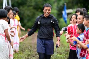 BIB: 
                            <button type="button" onclick="openModal(13361068)" class="btn btn-primary btn-sm float-right btn-popup" data-toggle="modal" data-target=".modal-high-quality">
                        <i class="fas fa-shopping-cart"></i> Add to Cart
                    </button>
                                            <button type="button" onclick="isThisMe(13361068, true)" class="btn btn-success btn-sm float-right btn-popup btn-isme hidden" data-toggle="tooltip" data-placement="bottom" title="นี่คือรูปของคุณใช่ไหม คลิกที่นี่เพื่อเอาเข้าอัลบั้ม">
                        <i class="fas fa-plus"></i> Add to album
                    </button>
                    <button type="button" onclick="isThisMe(13361068, false)" class="btn btn-warning btn-sm float-right btn-popup btn-isnotme hidden">
                        <i class="fas fa-ban"></i> Remove from album
                    </button>