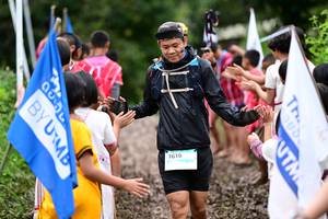 BIB: 1619
                            <button type="button" onclick="openModal(13365672)" class="btn btn-primary btn-sm float-right btn-popup" data-toggle="modal" data-target=".modal-high-quality">
                        <i class="fas fa-shopping-cart"></i> Add to Cart
                    </button>
                                            <button type="button" onclick="isThisMe(13365672, true)" class="btn btn-success btn-sm float-right btn-popup btn-isme hidden" data-toggle="tooltip" data-placement="bottom" title="นี่คือรูปของคุณใช่ไหม คลิกที่นี่เพื่อเอาเข้าอัลบั้ม">
                        <i class="fas fa-plus"></i> Add to album
                    </button>
                    <button type="button" onclick="isThisMe(13365672, false)" class="btn btn-warning btn-sm float-right btn-popup btn-isnotme hidden">
                        <i class="fas fa-ban"></i> Remove from album
                    </button>