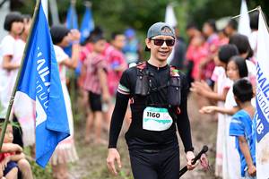 BIB: 1160
                            <button type="button" onclick="openModal(13366314)" class="btn btn-primary btn-sm float-right btn-popup" data-toggle="modal" data-target=".modal-high-quality">
                        <i class="fas fa-shopping-cart"></i> Add to Cart
                    </button>
                                            <button type="button" onclick="isThisMe(13366314, true)" class="btn btn-success btn-sm float-right btn-popup btn-isme hidden" data-toggle="tooltip" data-placement="bottom" title="นี่คือรูปของคุณใช่ไหม คลิกที่นี่เพื่อเอาเข้าอัลบั้ม">
                        <i class="fas fa-plus"></i> Add to album
                    </button>
                    <button type="button" onclick="isThisMe(13366314, false)" class="btn btn-warning btn-sm float-right btn-popup btn-isnotme hidden">
                        <i class="fas fa-ban"></i> Remove from album
                    </button>