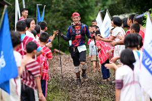 BIB: 424
                            <button type="button" onclick="openModal(13362420)" class="btn btn-primary btn-sm float-right btn-popup" data-toggle="modal" data-target=".modal-high-quality">
                        <i class="fas fa-shopping-cart"></i> Add to Cart
                    </button>
                                            <button type="button" onclick="isThisMe(13362420, true)" class="btn btn-success btn-sm float-right btn-popup btn-isme hidden" data-toggle="tooltip" data-placement="bottom" title="นี่คือรูปของคุณใช่ไหม คลิกที่นี่เพื่อเอาเข้าอัลบั้ม">
                        <i class="fas fa-plus"></i> Add to album
                    </button>
                    <button type="button" onclick="isThisMe(13362420, false)" class="btn btn-warning btn-sm float-right btn-popup btn-isnotme hidden">
                        <i class="fas fa-ban"></i> Remove from album
                    </button>