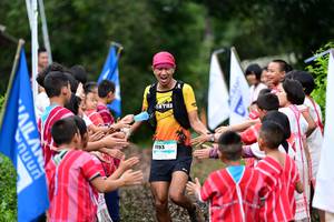 BIB: 193
                            <button type="button" onclick="openModal(13361373)" class="btn btn-primary btn-sm float-right btn-popup" data-toggle="modal" data-target=".modal-high-quality">
                        <i class="fas fa-shopping-cart"></i> Add to Cart
                    </button>
                                            <button type="button" onclick="isThisMe(13361373, true)" class="btn btn-success btn-sm float-right btn-popup btn-isme hidden" data-toggle="tooltip" data-placement="bottom" title="นี่คือรูปของคุณใช่ไหม คลิกที่นี่เพื่อเอาเข้าอัลบั้ม">
                        <i class="fas fa-plus"></i> Add to album
                    </button>
                    <button type="button" onclick="isThisMe(13361373, false)" class="btn btn-warning btn-sm float-right btn-popup btn-isnotme hidden">
                        <i class="fas fa-ban"></i> Remove from album
                    </button>