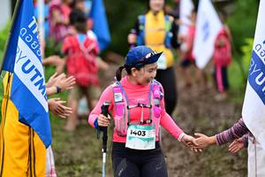 BIB: 1403
                            <button type="button" onclick="openModal(13363433)" class="btn btn-primary btn-sm float-right btn-popup" data-toggle="modal" data-target=".modal-high-quality">
                        <i class="fas fa-shopping-cart"></i> Add to Cart
                    </button>
                                            <button type="button" onclick="isThisMe(13363433, true)" class="btn btn-success btn-sm float-right btn-popup btn-isme hidden" data-toggle="tooltip" data-placement="bottom" title="นี่คือรูปของคุณใช่ไหม คลิกที่นี่เพื่อเอาเข้าอัลบั้ม">
                        <i class="fas fa-plus"></i> Add to album
                    </button>
                    <button type="button" onclick="isThisMe(13363433, false)" class="btn btn-warning btn-sm float-right btn-popup btn-isnotme hidden">
                        <i class="fas fa-ban"></i> Remove from album
                    </button>