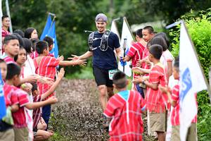 BIB: 149
                            <button type="button" onclick="openModal(13361644)" class="btn btn-primary btn-sm float-right btn-popup" data-toggle="modal" data-target=".modal-high-quality">
                        <i class="fas fa-shopping-cart"></i> Add to Cart
                    </button>
                                            <button type="button" onclick="isThisMe(13361644, true)" class="btn btn-success btn-sm float-right btn-popup btn-isme hidden" data-toggle="tooltip" data-placement="bottom" title="นี่คือรูปของคุณใช่ไหม คลิกที่นี่เพื่อเอาเข้าอัลบั้ม">
                        <i class="fas fa-plus"></i> Add to album
                    </button>
                    <button type="button" onclick="isThisMe(13361644, false)" class="btn btn-warning btn-sm float-right btn-popup btn-isnotme hidden">
                        <i class="fas fa-ban"></i> Remove from album
                    </button>