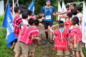 BIB: 1140, 
                            <button type="button" onclick="openModal(13361318)" class="btn btn-primary btn-sm float-right btn-popup" data-toggle="modal" data-target=".modal-high-quality">
                        <i class="fas fa-shopping-cart"></i> Add to Cart
                    </button>
                                            <button type="button" onclick="isThisMe(13361318, true)" class="btn btn-success btn-sm float-right btn-popup btn-isme hidden" data-toggle="tooltip" data-placement="bottom" title="นี่คือรูปของคุณใช่ไหม คลิกที่นี่เพื่อเอาเข้าอัลบั้ม">
                        <i class="fas fa-plus"></i> Add to album
                    </button>
                    <button type="button" onclick="isThisMe(13361318, false)" class="btn btn-warning btn-sm float-right btn-popup btn-isnotme hidden">
                        <i class="fas fa-ban"></i> Remove from album
                    </button>