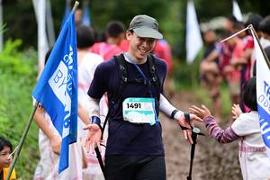 BIB: 1491
                            <button type="button" onclick="openModal(13365793)" class="btn btn-primary btn-sm float-right btn-popup" data-toggle="modal" data-target=".modal-high-quality">
                        <i class="fas fa-shopping-cart"></i> Add to Cart
                    </button>
                                            <button type="button" onclick="isThisMe(13365793, true)" class="btn btn-success btn-sm float-right btn-popup btn-isme hidden" data-toggle="tooltip" data-placement="bottom" title="นี่คือรูปของคุณใช่ไหม คลิกที่นี่เพื่อเอาเข้าอัลบั้ม">
                        <i class="fas fa-plus"></i> Add to album
                    </button>
                    <button type="button" onclick="isThisMe(13365793, false)" class="btn btn-warning btn-sm float-right btn-popup btn-isnotme hidden">
                        <i class="fas fa-ban"></i> Remove from album
                    </button>