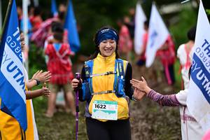 BIB: 1622
                            <button type="button" onclick="openModal(13363434)" class="btn btn-primary btn-sm float-right btn-popup" data-toggle="modal" data-target=".modal-high-quality">
                        <i class="fas fa-shopping-cart"></i> Add to Cart
                    </button>
                                            <button type="button" onclick="isThisMe(13363434, true)" class="btn btn-success btn-sm float-right btn-popup btn-isme hidden" data-toggle="tooltip" data-placement="bottom" title="นี่คือรูปของคุณใช่ไหม คลิกที่นี่เพื่อเอาเข้าอัลบั้ม">
                        <i class="fas fa-plus"></i> Add to album
                    </button>
                    <button type="button" onclick="isThisMe(13363434, false)" class="btn btn-warning btn-sm float-right btn-popup btn-isnotme hidden">
                        <i class="fas fa-ban"></i> Remove from album
                    </button>