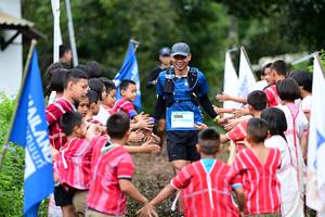 BIB: 1196
                            <button type="button" onclick="openModal(13361355)" class="btn btn-primary btn-sm float-right btn-popup" data-toggle="modal" data-target=".modal-high-quality">
                        <i class="fas fa-shopping-cart"></i> Add to Cart
                    </button>
                                            <button type="button" onclick="isThisMe(13361355, true)" class="btn btn-success btn-sm float-right btn-popup btn-isme hidden" data-toggle="tooltip" data-placement="bottom" title="นี่คือรูปของคุณใช่ไหม คลิกที่นี่เพื่อเอาเข้าอัลบั้ม">
                        <i class="fas fa-plus"></i> Add to album
                    </button>
                    <button type="button" onclick="isThisMe(13361355, false)" class="btn btn-warning btn-sm float-right btn-popup btn-isnotme hidden">
                        <i class="fas fa-ban"></i> Remove from album
                    </button>