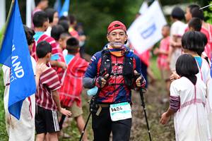 BIB: 1424
                            <button type="button" onclick="openModal(13362433)" class="btn btn-primary btn-sm float-right btn-popup" data-toggle="modal" data-target=".modal-high-quality">
                        <i class="fas fa-shopping-cart"></i> Add to Cart
                    </button>
                                            <button type="button" onclick="isThisMe(13362433, true)" class="btn btn-success btn-sm float-right btn-popup btn-isme hidden" data-toggle="tooltip" data-placement="bottom" title="นี่คือรูปของคุณใช่ไหม คลิกที่นี่เพื่อเอาเข้าอัลบั้ม">
                        <i class="fas fa-plus"></i> Add to album
                    </button>
                    <button type="button" onclick="isThisMe(13362433, false)" class="btn btn-warning btn-sm float-right btn-popup btn-isnotme hidden">
                        <i class="fas fa-ban"></i> Remove from album
                    </button>