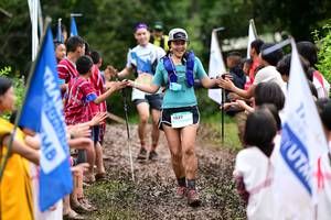 BIB: 1037
                            <button type="button" onclick="openModal(13364139)" class="btn btn-primary btn-sm float-right btn-popup" data-toggle="modal" data-target=".modal-high-quality">
                        <i class="fas fa-shopping-cart"></i> Add to Cart
                    </button>
                                            <button type="button" onclick="isThisMe(13364139, true)" class="btn btn-success btn-sm float-right btn-popup btn-isme hidden" data-toggle="tooltip" data-placement="bottom" title="นี่คือรูปของคุณใช่ไหม คลิกที่นี่เพื่อเอาเข้าอัลบั้ม">
                        <i class="fas fa-plus"></i> Add to album
                    </button>
                    <button type="button" onclick="isThisMe(13364139, false)" class="btn btn-warning btn-sm float-right btn-popup btn-isnotme hidden">
                        <i class="fas fa-ban"></i> Remove from album
                    </button>