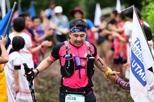 BIB: 1628
                            <button type="button" onclick="openModal(13365394)" class="btn btn-primary btn-sm float-right btn-popup" data-toggle="modal" data-target=".modal-high-quality">
                        <i class="fas fa-shopping-cart"></i> Add to Cart
                    </button>
                                            <button type="button" onclick="isThisMe(13365394, true)" class="btn btn-success btn-sm float-right btn-popup btn-isme hidden" data-toggle="tooltip" data-placement="bottom" title="นี่คือรูปของคุณใช่ไหม คลิกที่นี่เพื่อเอาเข้าอัลบั้ม">
                        <i class="fas fa-plus"></i> Add to album
                    </button>
                    <button type="button" onclick="isThisMe(13365394, false)" class="btn btn-warning btn-sm float-right btn-popup btn-isnotme hidden">
                        <i class="fas fa-ban"></i> Remove from album
                    </button>