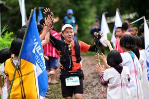 BIB: 1296
                            <button type="button" onclick="openModal(13364558)" class="btn btn-primary btn-sm float-right btn-popup" data-toggle="modal" data-target=".modal-high-quality">
                        <i class="fas fa-shopping-cart"></i> Add to Cart
                    </button>
                                            <button type="button" onclick="isThisMe(13364558, true)" class="btn btn-success btn-sm float-right btn-popup btn-isme hidden" data-toggle="tooltip" data-placement="bottom" title="นี่คือรูปของคุณใช่ไหม คลิกที่นี่เพื่อเอาเข้าอัลบั้ม">
                        <i class="fas fa-plus"></i> Add to album
                    </button>
                    <button type="button" onclick="isThisMe(13364558, false)" class="btn btn-warning btn-sm float-right btn-popup btn-isnotme hidden">
                        <i class="fas fa-ban"></i> Remove from album
                    </button>