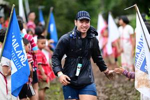 BIB: 
                            <button type="button" onclick="openModal(13363296)" class="btn btn-primary btn-sm float-right btn-popup" data-toggle="modal" data-target=".modal-high-quality">
                        <i class="fas fa-shopping-cart"></i> Add to Cart
                    </button>
                                            <button type="button" onclick="isThisMe(13363296, true)" class="btn btn-success btn-sm float-right btn-popup btn-isme hidden" data-toggle="tooltip" data-placement="bottom" title="นี่คือรูปของคุณใช่ไหม คลิกที่นี่เพื่อเอาเข้าอัลบั้ม">
                        <i class="fas fa-plus"></i> Add to album
                    </button>
                    <button type="button" onclick="isThisMe(13363296, false)" class="btn btn-warning btn-sm float-right btn-popup btn-isnotme hidden">
                        <i class="fas fa-ban"></i> Remove from album
                    </button>