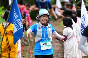 BIB: 1598
                            <button type="button" onclick="openModal(13364613)" class="btn btn-primary btn-sm float-right btn-popup" data-toggle="modal" data-target=".modal-high-quality">
                        <i class="fas fa-shopping-cart"></i> Add to Cart
                    </button>
                                            <button type="button" onclick="isThisMe(13364613, true)" class="btn btn-success btn-sm float-right btn-popup btn-isme hidden" data-toggle="tooltip" data-placement="bottom" title="นี่คือรูปของคุณใช่ไหม คลิกที่นี่เพื่อเอาเข้าอัลบั้ม">
                        <i class="fas fa-plus"></i> Add to album
                    </button>
                    <button type="button" onclick="isThisMe(13364613, false)" class="btn btn-warning btn-sm float-right btn-popup btn-isnotme hidden">
                        <i class="fas fa-ban"></i> Remove from album
                    </button>