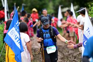 BIB: 1353
                            <button type="button" onclick="openModal(13365552)" class="btn btn-primary btn-sm float-right btn-popup" data-toggle="modal" data-target=".modal-high-quality">
                        <i class="fas fa-shopping-cart"></i> Add to Cart
                    </button>
                                            <button type="button" onclick="isThisMe(13365552, true)" class="btn btn-success btn-sm float-right btn-popup btn-isme hidden" data-toggle="tooltip" data-placement="bottom" title="นี่คือรูปของคุณใช่ไหม คลิกที่นี่เพื่อเอาเข้าอัลบั้ม">
                        <i class="fas fa-plus"></i> Add to album
                    </button>
                    <button type="button" onclick="isThisMe(13365552, false)" class="btn btn-warning btn-sm float-right btn-popup btn-isnotme hidden">
                        <i class="fas fa-ban"></i> Remove from album
                    </button>