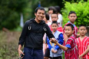 BIB: 
                            <button type="button" onclick="openModal(13361078)" class="btn btn-primary btn-sm float-right btn-popup" data-toggle="modal" data-target=".modal-high-quality">
                        <i class="fas fa-shopping-cart"></i> Add to Cart
                    </button>
                                            <button type="button" onclick="isThisMe(13361078, true)" class="btn btn-success btn-sm float-right btn-popup btn-isme hidden" data-toggle="tooltip" data-placement="bottom" title="นี่คือรูปของคุณใช่ไหม คลิกที่นี่เพื่อเอาเข้าอัลบั้ม">
                        <i class="fas fa-plus"></i> Add to album
                    </button>
                    <button type="button" onclick="isThisMe(13361078, false)" class="btn btn-warning btn-sm float-right btn-popup btn-isnotme hidden">
                        <i class="fas fa-ban"></i> Remove from album
                    </button>