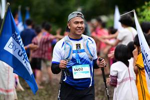 BIB: 1402
                            <button type="button" onclick="openModal(13366108)" class="btn btn-primary btn-sm float-right btn-popup" data-toggle="modal" data-target=".modal-high-quality">
                        <i class="fas fa-shopping-cart"></i> Add to Cart
                    </button>
                                            <button type="button" onclick="isThisMe(13366108, true)" class="btn btn-success btn-sm float-right btn-popup btn-isme hidden" data-toggle="tooltip" data-placement="bottom" title="นี่คือรูปของคุณใช่ไหม คลิกที่นี่เพื่อเอาเข้าอัลบั้ม">
                        <i class="fas fa-plus"></i> Add to album
                    </button>
                    <button type="button" onclick="isThisMe(13366108, false)" class="btn btn-warning btn-sm float-right btn-popup btn-isnotme hidden">
                        <i class="fas fa-ban"></i> Remove from album
                    </button>