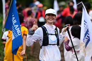 BIB: 
                            <button type="button" onclick="openModal(13365119)" class="btn btn-primary btn-sm float-right btn-popup" data-toggle="modal" data-target=".modal-high-quality">
                        <i class="fas fa-shopping-cart"></i> Add to Cart
                    </button>
                                            <button type="button" onclick="isThisMe(13365119, true)" class="btn btn-success btn-sm float-right btn-popup btn-isme hidden" data-toggle="tooltip" data-placement="bottom" title="นี่คือรูปของคุณใช่ไหม คลิกที่นี่เพื่อเอาเข้าอัลบั้ม">
                        <i class="fas fa-plus"></i> Add to album
                    </button>
                    <button type="button" onclick="isThisMe(13365119, false)" class="btn btn-warning btn-sm float-right btn-popup btn-isnotme hidden">
                        <i class="fas fa-ban"></i> Remove from album
                    </button>