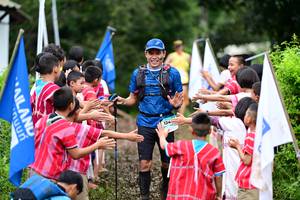 BIB: 124
                            <button type="button" onclick="openModal(13361268)" class="btn btn-primary btn-sm float-right btn-popup" data-toggle="modal" data-target=".modal-high-quality">
                        <i class="fas fa-shopping-cart"></i> Add to Cart
                    </button>
                                            <button type="button" onclick="isThisMe(13361268, true)" class="btn btn-success btn-sm float-right btn-popup btn-isme hidden" data-toggle="tooltip" data-placement="bottom" title="นี่คือรูปของคุณใช่ไหม คลิกที่นี่เพื่อเอาเข้าอัลบั้ม">
                        <i class="fas fa-plus"></i> Add to album
                    </button>
                    <button type="button" onclick="isThisMe(13361268, false)" class="btn btn-warning btn-sm float-right btn-popup btn-isnotme hidden">
                        <i class="fas fa-ban"></i> Remove from album
                    </button>