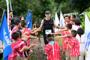 BIB: 1301
                            <button type="button" onclick="openModal(13361615)" class="btn btn-primary btn-sm float-right btn-popup" data-toggle="modal" data-target=".modal-high-quality">
                        <i class="fas fa-shopping-cart"></i> Add to Cart
                    </button>
                                            <button type="button" onclick="isThisMe(13361615, true)" class="btn btn-success btn-sm float-right btn-popup btn-isme hidden" data-toggle="tooltip" data-placement="bottom" title="นี่คือรูปของคุณใช่ไหม คลิกที่นี่เพื่อเอาเข้าอัลบั้ม">
                        <i class="fas fa-plus"></i> Add to album
                    </button>
                    <button type="button" onclick="isThisMe(13361615, false)" class="btn btn-warning btn-sm float-right btn-popup btn-isnotme hidden">
                        <i class="fas fa-ban"></i> Remove from album
                    </button>