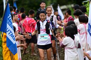 BIB: 1028
                            <button type="button" onclick="openModal(13363893)" class="btn btn-primary btn-sm float-right btn-popup" data-toggle="modal" data-target=".modal-high-quality">
                        <i class="fas fa-shopping-cart"></i> Add to Cart
                    </button>
                                            <button type="button" onclick="isThisMe(13363893, true)" class="btn btn-success btn-sm float-right btn-popup btn-isme hidden" data-toggle="tooltip" data-placement="bottom" title="นี่คือรูปของคุณใช่ไหม คลิกที่นี่เพื่อเอาเข้าอัลบั้ม">
                        <i class="fas fa-plus"></i> Add to album
                    </button>
                    <button type="button" onclick="isThisMe(13363893, false)" class="btn btn-warning btn-sm float-right btn-popup btn-isnotme hidden">
                        <i class="fas fa-ban"></i> Remove from album
                    </button>