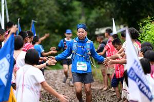 BIB: 1176
                            <button type="button" onclick="openModal(13365501)" class="btn btn-primary btn-sm float-right btn-popup" data-toggle="modal" data-target=".modal-high-quality">
                        <i class="fas fa-shopping-cart"></i> Add to Cart
                    </button>
                                            <button type="button" onclick="isThisMe(13365501, true)" class="btn btn-success btn-sm float-right btn-popup btn-isme hidden" data-toggle="tooltip" data-placement="bottom" title="นี่คือรูปของคุณใช่ไหม คลิกที่นี่เพื่อเอาเข้าอัลบั้ม">
                        <i class="fas fa-plus"></i> Add to album
                    </button>
                    <button type="button" onclick="isThisMe(13365501, false)" class="btn btn-warning btn-sm float-right btn-popup btn-isnotme hidden">
                        <i class="fas fa-ban"></i> Remove from album
                    </button>