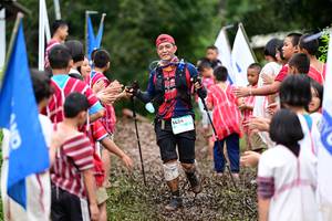 BIB: 1424
                            <button type="button" onclick="openModal(13362423)" class="btn btn-primary btn-sm float-right btn-popup" data-toggle="modal" data-target=".modal-high-quality">
                        <i class="fas fa-shopping-cart"></i> Add to Cart
                    </button>
                                            <button type="button" onclick="isThisMe(13362423, true)" class="btn btn-success btn-sm float-right btn-popup btn-isme hidden" data-toggle="tooltip" data-placement="bottom" title="นี่คือรูปของคุณใช่ไหม คลิกที่นี่เพื่อเอาเข้าอัลบั้ม">
                        <i class="fas fa-plus"></i> Add to album
                    </button>
                    <button type="button" onclick="isThisMe(13362423, false)" class="btn btn-warning btn-sm float-right btn-popup btn-isnotme hidden">
                        <i class="fas fa-ban"></i> Remove from album
                    </button>