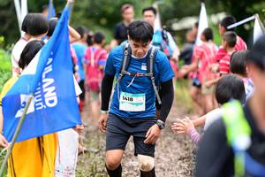 BIB: 1418
                            <button type="button" onclick="openModal(13365877)" class="btn btn-primary btn-sm float-right btn-popup" data-toggle="modal" data-target=".modal-high-quality">
                        <i class="fas fa-shopping-cart"></i> Add to Cart
                    </button>
                                            <button type="button" onclick="isThisMe(13365877, true)" class="btn btn-success btn-sm float-right btn-popup btn-isme hidden" data-toggle="tooltip" data-placement="bottom" title="นี่คือรูปของคุณใช่ไหม คลิกที่นี่เพื่อเอาเข้าอัลบั้ม">
                        <i class="fas fa-plus"></i> Add to album
                    </button>
                    <button type="button" onclick="isThisMe(13365877, false)" class="btn btn-warning btn-sm float-right btn-popup btn-isnotme hidden">
                        <i class="fas fa-ban"></i> Remove from album
                    </button>