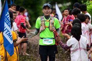 BIB: 1443
                            <button type="button" onclick="openModal(13363879)" class="btn btn-primary btn-sm float-right btn-popup" data-toggle="modal" data-target=".modal-high-quality">
                        <i class="fas fa-shopping-cart"></i> Add to Cart
                    </button>
                                            <button type="button" onclick="isThisMe(13363879, true)" class="btn btn-success btn-sm float-right btn-popup btn-isme hidden" data-toggle="tooltip" data-placement="bottom" title="นี่คือรูปของคุณใช่ไหม คลิกที่นี่เพื่อเอาเข้าอัลบั้ม">
                        <i class="fas fa-plus"></i> Add to album
                    </button>
                    <button type="button" onclick="isThisMe(13363879, false)" class="btn btn-warning btn-sm float-right btn-popup btn-isnotme hidden">
                        <i class="fas fa-ban"></i> Remove from album
                    </button>