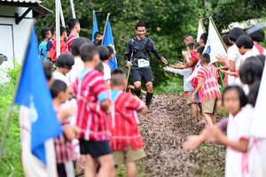 BIB: 144
                            <button type="button" onclick="openModal(13363115)" class="btn btn-primary btn-sm float-right btn-popup" data-toggle="modal" data-target=".modal-high-quality">
                        <i class="fas fa-shopping-cart"></i> Add to Cart
                    </button>
                                            <button type="button" onclick="isThisMe(13363115, true)" class="btn btn-success btn-sm float-right btn-popup btn-isme hidden" data-toggle="tooltip" data-placement="bottom" title="นี่คือรูปของคุณใช่ไหม คลิกที่นี่เพื่อเอาเข้าอัลบั้ม">
                        <i class="fas fa-plus"></i> Add to album
                    </button>
                    <button type="button" onclick="isThisMe(13363115, false)" class="btn btn-warning btn-sm float-right btn-popup btn-isnotme hidden">
                        <i class="fas fa-ban"></i> Remove from album
                    </button>