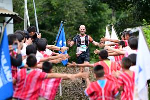 BIB: 844
                            <button type="button" onclick="openModal(13361199)" class="btn btn-primary btn-sm float-right btn-popup" data-toggle="modal" data-target=".modal-high-quality">
                        <i class="fas fa-shopping-cart"></i> Add to Cart
                    </button>
                                            <button type="button" onclick="isThisMe(13361199, true)" class="btn btn-success btn-sm float-right btn-popup btn-isme hidden" data-toggle="tooltip" data-placement="bottom" title="นี่คือรูปของคุณใช่ไหม คลิกที่นี่เพื่อเอาเข้าอัลบั้ม">
                        <i class="fas fa-plus"></i> Add to album
                    </button>
                    <button type="button" onclick="isThisMe(13361199, false)" class="btn btn-warning btn-sm float-right btn-popup btn-isnotme hidden">
                        <i class="fas fa-ban"></i> Remove from album
                    </button>