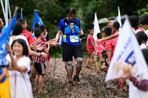 BIB: 1004
                            <button type="button" onclick="openModal(13365349)" class="btn btn-primary btn-sm float-right btn-popup" data-toggle="modal" data-target=".modal-high-quality">
                        <i class="fas fa-shopping-cart"></i> Add to Cart
                    </button>
                                            <button type="button" onclick="isThisMe(13365349, true)" class="btn btn-success btn-sm float-right btn-popup btn-isme hidden" data-toggle="tooltip" data-placement="bottom" title="นี่คือรูปของคุณใช่ไหม คลิกที่นี่เพื่อเอาเข้าอัลบั้ม">
                        <i class="fas fa-plus"></i> Add to album
                    </button>
                    <button type="button" onclick="isThisMe(13365349, false)" class="btn btn-warning btn-sm float-right btn-popup btn-isnotme hidden">
                        <i class="fas fa-ban"></i> Remove from album
                    </button>