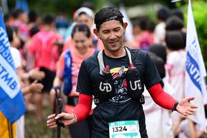 BIB: 1324
                            <button type="button" onclick="openModal(13363849)" class="btn btn-primary btn-sm float-right btn-popup" data-toggle="modal" data-target=".modal-high-quality">
                        <i class="fas fa-shopping-cart"></i> Add to Cart
                    </button>
                                            <button type="button" onclick="isThisMe(13363849, true)" class="btn btn-success btn-sm float-right btn-popup btn-isme hidden" data-toggle="tooltip" data-placement="bottom" title="นี่คือรูปของคุณใช่ไหม คลิกที่นี่เพื่อเอาเข้าอัลบั้ม">
                        <i class="fas fa-plus"></i> Add to album
                    </button>
                    <button type="button" onclick="isThisMe(13363849, false)" class="btn btn-warning btn-sm float-right btn-popup btn-isnotme hidden">
                        <i class="fas fa-ban"></i> Remove from album
                    </button>