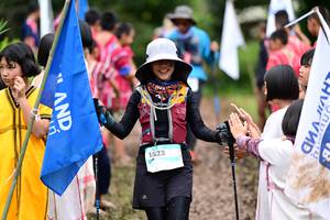 BIB: 1523
                            <button type="button" onclick="openModal(13364944)" class="btn btn-primary btn-sm float-right btn-popup" data-toggle="modal" data-target=".modal-high-quality">
                        <i class="fas fa-shopping-cart"></i> Add to Cart
                    </button>
                                            <button type="button" onclick="isThisMe(13364944, true)" class="btn btn-success btn-sm float-right btn-popup btn-isme hidden" data-toggle="tooltip" data-placement="bottom" title="นี่คือรูปของคุณใช่ไหม คลิกที่นี่เพื่อเอาเข้าอัลบั้ม">
                        <i class="fas fa-plus"></i> Add to album
                    </button>
                    <button type="button" onclick="isThisMe(13364944, false)" class="btn btn-warning btn-sm float-right btn-popup btn-isnotme hidden">
                        <i class="fas fa-ban"></i> Remove from album
                    </button>