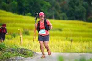 BIB: 184
                            <button type="button" onclick="openModal(13384919)" class="btn btn-primary btn-sm float-right btn-popup" data-toggle="modal" data-target=".modal-high-quality">
                        <i class="fas fa-shopping-cart"></i> Add to Cart
                    </button>
                                            <button type="button" onclick="isThisMe(13384919, true)" class="btn btn-success btn-sm float-right btn-popup btn-isme hidden" data-toggle="tooltip" data-placement="bottom" title="นี่คือรูปของคุณใช่ไหม คลิกที่นี่เพื่อเอาเข้าอัลบั้ม">
                        <i class="fas fa-plus"></i> Add to album
                    </button>
                    <button type="button" onclick="isThisMe(13384919, false)" class="btn btn-warning btn-sm float-right btn-popup btn-isnotme hidden">
                        <i class="fas fa-ban"></i> Remove from album
                    </button>