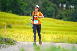 BIB: 142
                            <button type="button" onclick="openModal(13385340)" class="btn btn-primary btn-sm float-right btn-popup" data-toggle="modal" data-target=".modal-high-quality">
                        <i class="fas fa-shopping-cart"></i> Add to Cart
                    </button>
                                            <button type="button" onclick="isThisMe(13385340, true)" class="btn btn-success btn-sm float-right btn-popup btn-isme hidden" data-toggle="tooltip" data-placement="bottom" title="นี่คือรูปของคุณใช่ไหม คลิกที่นี่เพื่อเอาเข้าอัลบั้ม">
                        <i class="fas fa-plus"></i> Add to album
                    </button>
                    <button type="button" onclick="isThisMe(13385340, false)" class="btn btn-warning btn-sm float-right btn-popup btn-isnotme hidden">
                        <i class="fas fa-ban"></i> Remove from album
                    </button>