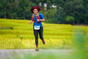 BIB: 1537
                            <button type="button" onclick="openModal(13392079)" class="btn btn-primary btn-sm float-right btn-popup" data-toggle="modal" data-target=".modal-high-quality">
                        <i class="fas fa-shopping-cart"></i> Add to Cart
                    </button>
                                            <button type="button" onclick="isThisMe(13392079, true)" class="btn btn-success btn-sm float-right btn-popup btn-isme hidden" data-toggle="tooltip" data-placement="bottom" title="นี่คือรูปของคุณใช่ไหม คลิกที่นี่เพื่อเอาเข้าอัลบั้ม">
                        <i class="fas fa-plus"></i> Add to album
                    </button>
                    <button type="button" onclick="isThisMe(13392079, false)" class="btn btn-warning btn-sm float-right btn-popup btn-isnotme hidden">
                        <i class="fas fa-ban"></i> Remove from album
                    </button>