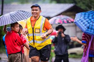 BIB: 
                            <button type="button" onclick="openModal(13348847)" class="btn btn-primary btn-sm float-right btn-popup" data-toggle="modal" data-target=".modal-high-quality">
                        <i class="fas fa-shopping-cart"></i> Add to Cart
                    </button>
                                            <button type="button" onclick="isThisMe(13348847, true)" class="btn btn-success btn-sm float-right btn-popup btn-isme hidden" data-toggle="tooltip" data-placement="bottom" title="นี่คือรูปของคุณใช่ไหม คลิกที่นี่เพื่อเอาเข้าอัลบั้ม">
                        <i class="fas fa-plus"></i> Add to album
                    </button>
                    <button type="button" onclick="isThisMe(13348847, false)" class="btn btn-warning btn-sm float-right btn-popup btn-isnotme hidden">
                        <i class="fas fa-ban"></i> Remove from album
                    </button>