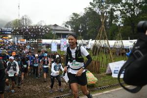 BIB: 072
                            <button type="button" onclick="openModal(13500526)" class="btn btn-primary btn-sm float-right btn-popup" data-toggle="modal" data-target=".modal-high-quality">
                        <i class="fas fa-shopping-cart"></i> Add to Cart
                    </button>
                                            <button type="button" onclick="isThisMe(13500526, true)" class="btn btn-success btn-sm float-right btn-popup btn-isme hidden" data-toggle="tooltip" data-placement="bottom" title="นี่คือรูปของคุณใช่ไหม คลิกที่นี่เพื่อเอาเข้าอัลบั้ม">
                        <i class="fas fa-plus"></i> Add to album
                    </button>
                    <button type="button" onclick="isThisMe(13500526, false)" class="btn btn-warning btn-sm float-right btn-popup btn-isnotme hidden">
                        <i class="fas fa-ban"></i> Remove from album
                    </button>