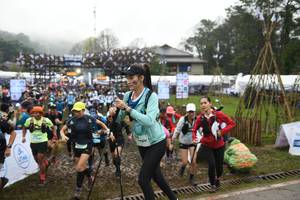 BIB: 
                            <button type="button" onclick="openModal(13500515)" class="btn btn-primary btn-sm float-right btn-popup" data-toggle="modal" data-target=".modal-high-quality">
                        <i class="fas fa-shopping-cart"></i> Add to Cart
                    </button>
                                            <button type="button" onclick="isThisMe(13500515, true)" class="btn btn-success btn-sm float-right btn-popup btn-isme hidden" data-toggle="tooltip" data-placement="bottom" title="นี่คือรูปของคุณใช่ไหม คลิกที่นี่เพื่อเอาเข้าอัลบั้ม">
                        <i class="fas fa-plus"></i> Add to album
                    </button>
                    <button type="button" onclick="isThisMe(13500515, false)" class="btn btn-warning btn-sm float-right btn-popup btn-isnotme hidden">
                        <i class="fas fa-ban"></i> Remove from album
                    </button>