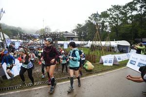 BIB: 
                            <button type="button" onclick="openModal(13500513)" class="btn btn-primary btn-sm float-right btn-popup" data-toggle="modal" data-target=".modal-high-quality">
                        <i class="fas fa-shopping-cart"></i> Add to Cart
                    </button>
                                            <button type="button" onclick="isThisMe(13500513, true)" class="btn btn-success btn-sm float-right btn-popup btn-isme hidden" data-toggle="tooltip" data-placement="bottom" title="นี่คือรูปของคุณใช่ไหม คลิกที่นี่เพื่อเอาเข้าอัลบั้ม">
                        <i class="fas fa-plus"></i> Add to album
                    </button>
                    <button type="button" onclick="isThisMe(13500513, false)" class="btn btn-warning btn-sm float-right btn-popup btn-isnotme hidden">
                        <i class="fas fa-ban"></i> Remove from album
                    </button>