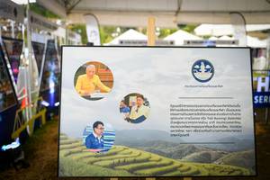 BIB: 
                            <button type="button" onclick="openModal(13503817)" class="btn btn-primary btn-sm float-right btn-popup" data-toggle="modal" data-target=".modal-high-quality">
                        <i class="fas fa-shopping-cart"></i> Add to Cart
                    </button>
                                            <button type="button" onclick="isThisMe(13503817, true)" class="btn btn-success btn-sm float-right btn-popup btn-isme hidden" data-toggle="tooltip" data-placement="bottom" title="นี่คือรูปของคุณใช่ไหม คลิกที่นี่เพื่อเอาเข้าอัลบั้ม">
                        <i class="fas fa-plus"></i> Add to album
                    </button>
                    <button type="button" onclick="isThisMe(13503817, false)" class="btn btn-warning btn-sm float-right btn-popup btn-isnotme hidden">
                        <i class="fas fa-ban"></i> Remove from album
                    </button>