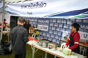 BIB: 
                            <button type="button" onclick="openModal(13506701)" class="btn btn-primary btn-sm float-right btn-popup" data-toggle="modal" data-target=".modal-high-quality">
                        <i class="fas fa-shopping-cart"></i> Add to Cart
                    </button>
                                            <button type="button" onclick="isThisMe(13506701, true)" class="btn btn-success btn-sm float-right btn-popup btn-isme hidden" data-toggle="tooltip" data-placement="bottom" title="นี่คือรูปของคุณใช่ไหม คลิกที่นี่เพื่อเอาเข้าอัลบั้ม">
                        <i class="fas fa-plus"></i> Add to album
                    </button>
                    <button type="button" onclick="isThisMe(13506701, false)" class="btn btn-warning btn-sm float-right btn-popup btn-isnotme hidden">
                        <i class="fas fa-ban"></i> Remove from album
                    </button>