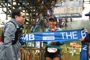 BIB: 5142
                            <button type="button" onclick="openModal(13505208)" class="btn btn-primary btn-sm float-right btn-popup" data-toggle="modal" data-target=".modal-high-quality">
                        <i class="fas fa-shopping-cart"></i> Add to Cart
                    </button>
                                            <button type="button" onclick="isThisMe(13505208, true)" class="btn btn-success btn-sm float-right btn-popup btn-isme hidden" data-toggle="tooltip" data-placement="bottom" title="นี่คือรูปของคุณใช่ไหม คลิกที่นี่เพื่อเอาเข้าอัลบั้ม">
                        <i class="fas fa-plus"></i> Add to album
                    </button>
                    <button type="button" onclick="isThisMe(13505208, false)" class="btn btn-warning btn-sm float-right btn-popup btn-isnotme hidden">
                        <i class="fas fa-ban"></i> Remove from album
                    </button>