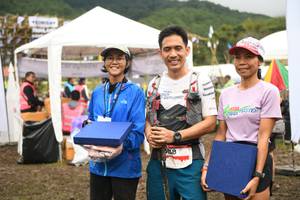 BIB: 138
                            <button type="button" onclick="openModal(13505279)" class="btn btn-primary btn-sm float-right btn-popup" data-toggle="modal" data-target=".modal-high-quality">
                        <i class="fas fa-shopping-cart"></i> Add to Cart
                    </button>
                                            <button type="button" onclick="isThisMe(13505279, true)" class="btn btn-success btn-sm float-right btn-popup btn-isme hidden" data-toggle="tooltip" data-placement="bottom" title="นี่คือรูปของคุณใช่ไหม คลิกที่นี่เพื่อเอาเข้าอัลบั้ม">
                        <i class="fas fa-plus"></i> Add to album
                    </button>
                    <button type="button" onclick="isThisMe(13505279, false)" class="btn btn-warning btn-sm float-right btn-popup btn-isnotme hidden">
                        <i class="fas fa-ban"></i> Remove from album
                    </button>