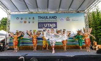 BIB: 
                            <button type="button" onclick="openModal(13504453)" class="btn btn-primary btn-sm float-right btn-popup" data-toggle="modal" data-target=".modal-high-quality">
                        <i class="fas fa-shopping-cart"></i> Add to Cart
                    </button>
                                            <button type="button" onclick="isThisMe(13504453, true)" class="btn btn-success btn-sm float-right btn-popup btn-isme hidden" data-toggle="tooltip" data-placement="bottom" title="นี่คือรูปของคุณใช่ไหม คลิกที่นี่เพื่อเอาเข้าอัลบั้ม">
                        <i class="fas fa-plus"></i> Add to album
                    </button>
                    <button type="button" onclick="isThisMe(13504453, false)" class="btn btn-warning btn-sm float-right btn-popup btn-isnotme hidden">
                        <i class="fas fa-ban"></i> Remove from album
                    </button>