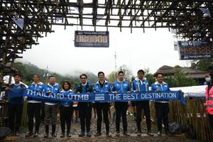 BIB: 080000
                            <button type="button" onclick="openModal(13504271)" class="btn btn-primary btn-sm float-right btn-popup" data-toggle="modal" data-target=".modal-high-quality">
                        <i class="fas fa-shopping-cart"></i> Add to Cart
                    </button>
                                            <button type="button" onclick="isThisMe(13504271, true)" class="btn btn-success btn-sm float-right btn-popup btn-isme hidden" data-toggle="tooltip" data-placement="bottom" title="นี่คือรูปของคุณใช่ไหม คลิกที่นี่เพื่อเอาเข้าอัลบั้ม">
                        <i class="fas fa-plus"></i> Add to album
                    </button>
                    <button type="button" onclick="isThisMe(13504271, false)" class="btn btn-warning btn-sm float-right btn-popup btn-isnotme hidden">
                        <i class="fas fa-ban"></i> Remove from album
                    </button>