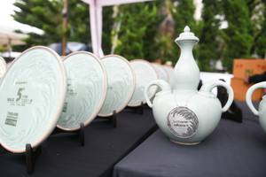 BIB: 170, 7630
                            <button type="button" onclick="openModal(13508158)" class="btn btn-primary btn-sm float-right btn-popup" data-toggle="modal" data-target=".modal-high-quality">
                        <i class="fas fa-shopping-cart"></i> Add to Cart
                    </button>
                                            <button type="button" onclick="isThisMe(13508158, true)" class="btn btn-success btn-sm float-right btn-popup btn-isme hidden" data-toggle="tooltip" data-placement="bottom" title="นี่คือรูปของคุณใช่ไหม คลิกที่นี่เพื่อเอาเข้าอัลบั้ม">
                        <i class="fas fa-plus"></i> Add to album
                    </button>
                    <button type="button" onclick="isThisMe(13508158, false)" class="btn btn-warning btn-sm float-right btn-popup btn-isnotme hidden">
                        <i class="fas fa-ban"></i> Remove from album
                    </button>